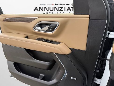 Used 2024 Chevrolet Tahoe Premier image 28