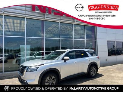 Certified 2025 Nissan Pathfinder SV w/ SV Premium Package
