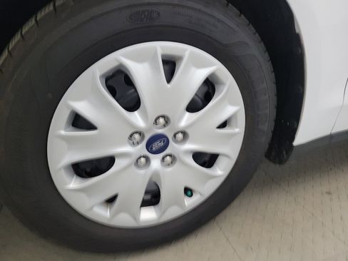 Used 2020 Ford Fusion S FWD image 31