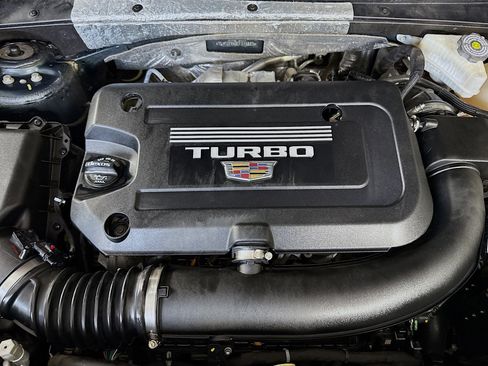 Used 2020 Cadillac XT4 Sport w/ Enhanced Visibility Package image 39