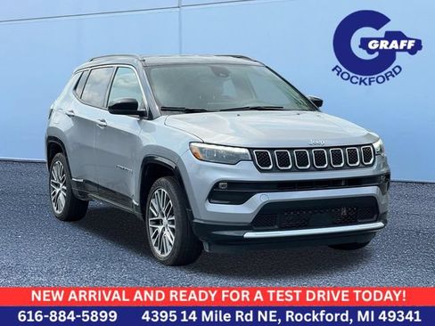 Used 2023 Jeep Compass Limited w/ Elite Group AWD/4WD image 1