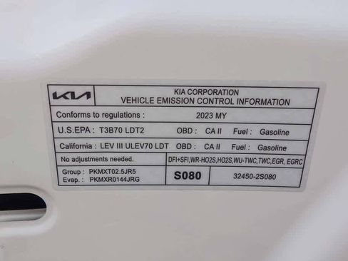 Certified 2023 Kia Sorento S w/ Panoramic Sunroof Package image 24