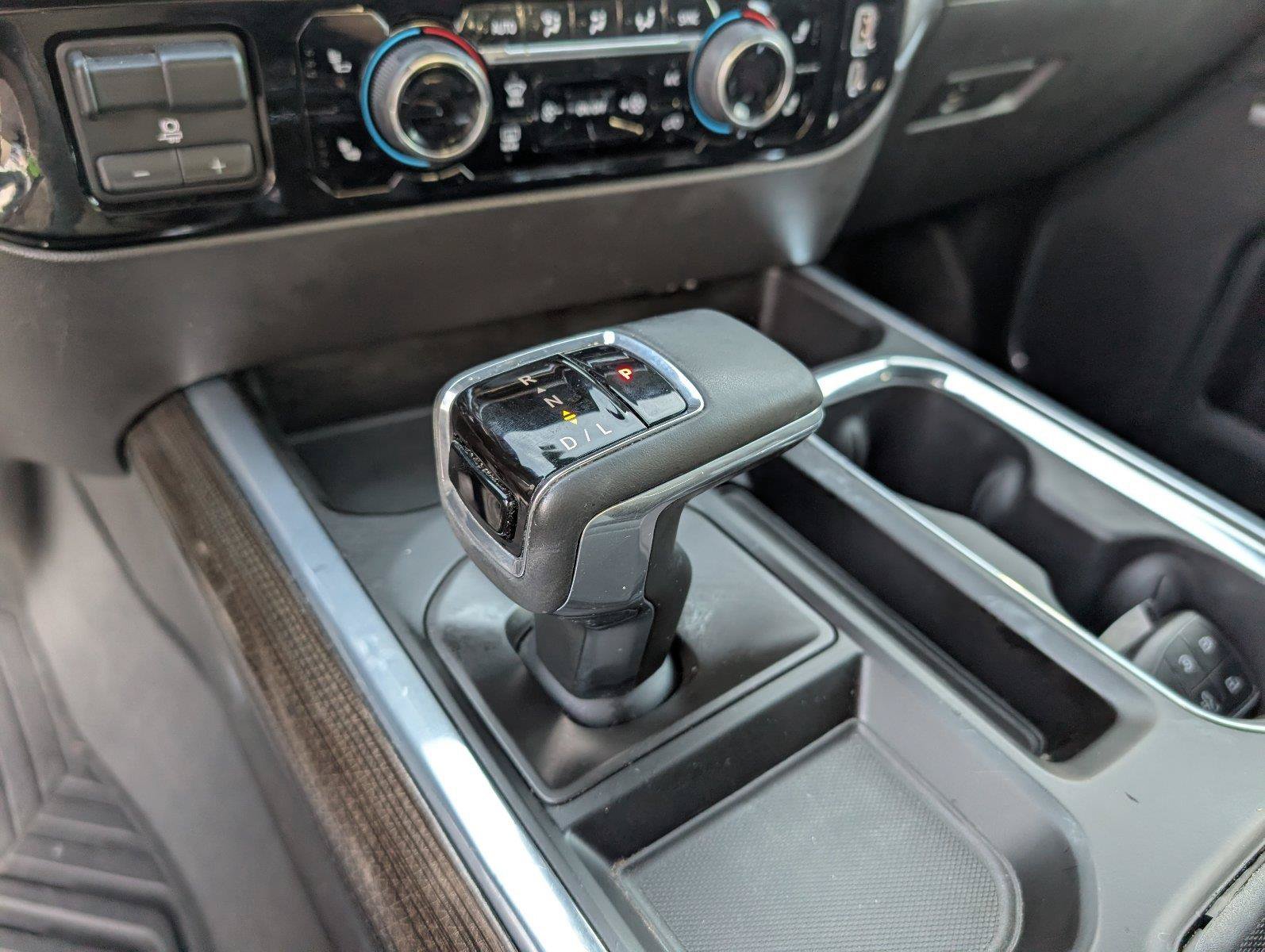 Used 2024 Chevrolet Silverado 1500 LT Trail Boss w/ LT Trail Boss Premium Package AWD/4WD image 21