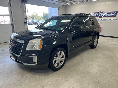 Used 2017 GMC Terrain SLE w/ Technology Package AWD/4WD image 1