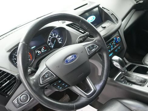 Used 2018 Ford Escape SEL AWD/4WD image 12