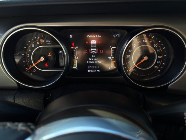 Used 2019 Jeep Wrangler Unlimited Sahara w/ Safety Group AWD/4WD image 10