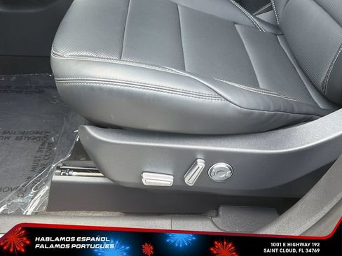 Used 2024 Lincoln Nautilus Premier w/ Equipment Group 102A AWD/4WD image 15