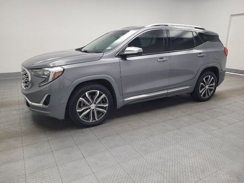 Used 2018 GMC Terrain Denali w/ LPO, 'HIT The Road' Package FWD image 2