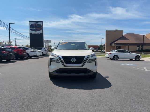 Used 2021 Nissan Rogue SV w/ Premium Package AWD/4WD image 2
