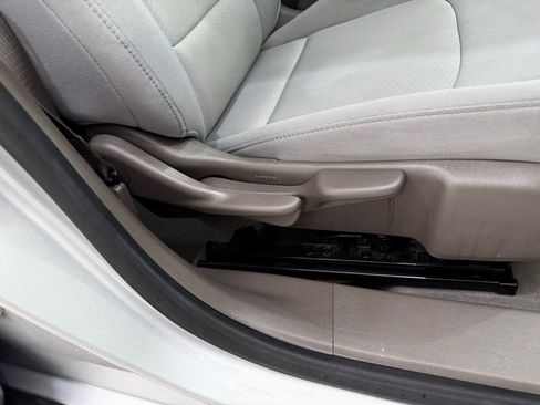 Used 2020 Chevrolet Malibu LT w/ Fleet LT Safety Plus Package image 17