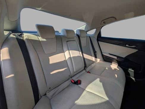 Used 2019 Honda Insight EX image 13