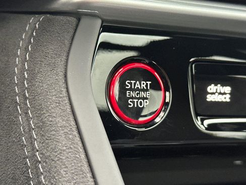 New 2025 Audi SQ5 Premium Plus image 22