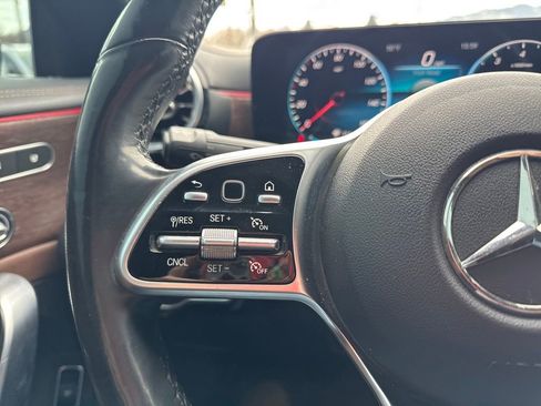 Used 2020 Mercedes-Benz CLA 250 4MATIC image 39