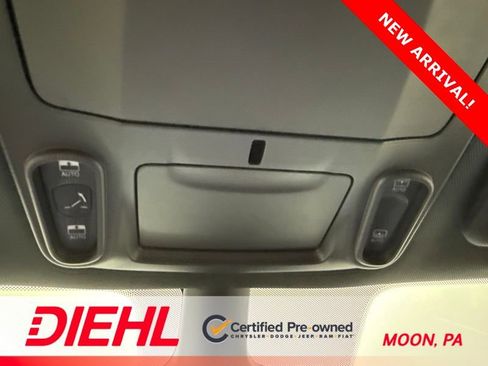 Used 2026 Chrysler Pacifica Limited w/ S Appearance Package AWD/4WD image 42