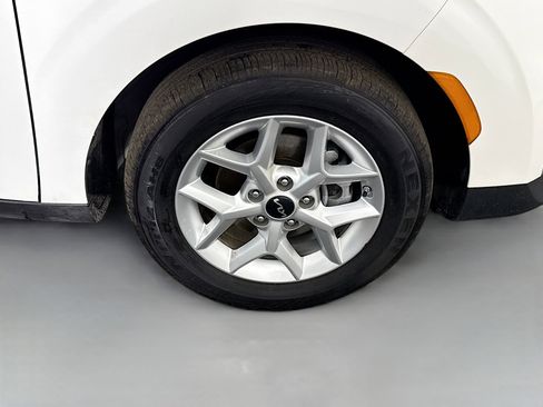 Used 2025 Kia Soul LX w/ LX Technology Package image 31