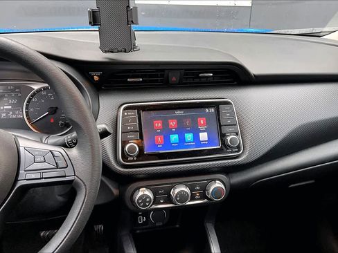 Certified 2024 Nissan Kicks S image 7