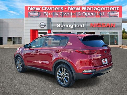 Used 2022 Kia Sportage Nightfall Edition w/ Nighfall AWD Premium Package image 6