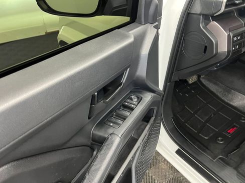 Used 2025 Toyota Tacoma SR5 image 11
