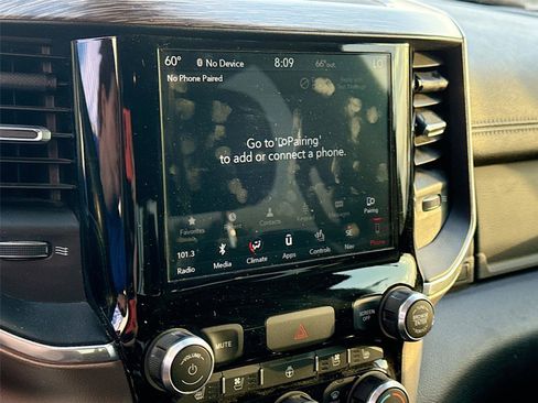 Used 2019 RAM 1500 Laramie image 4