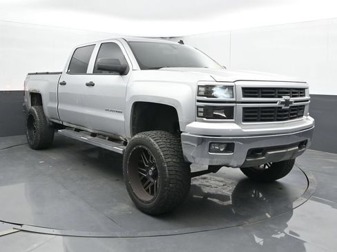Used 2014 Chevrolet Silverado 1500 LT AWD/4WD image 5