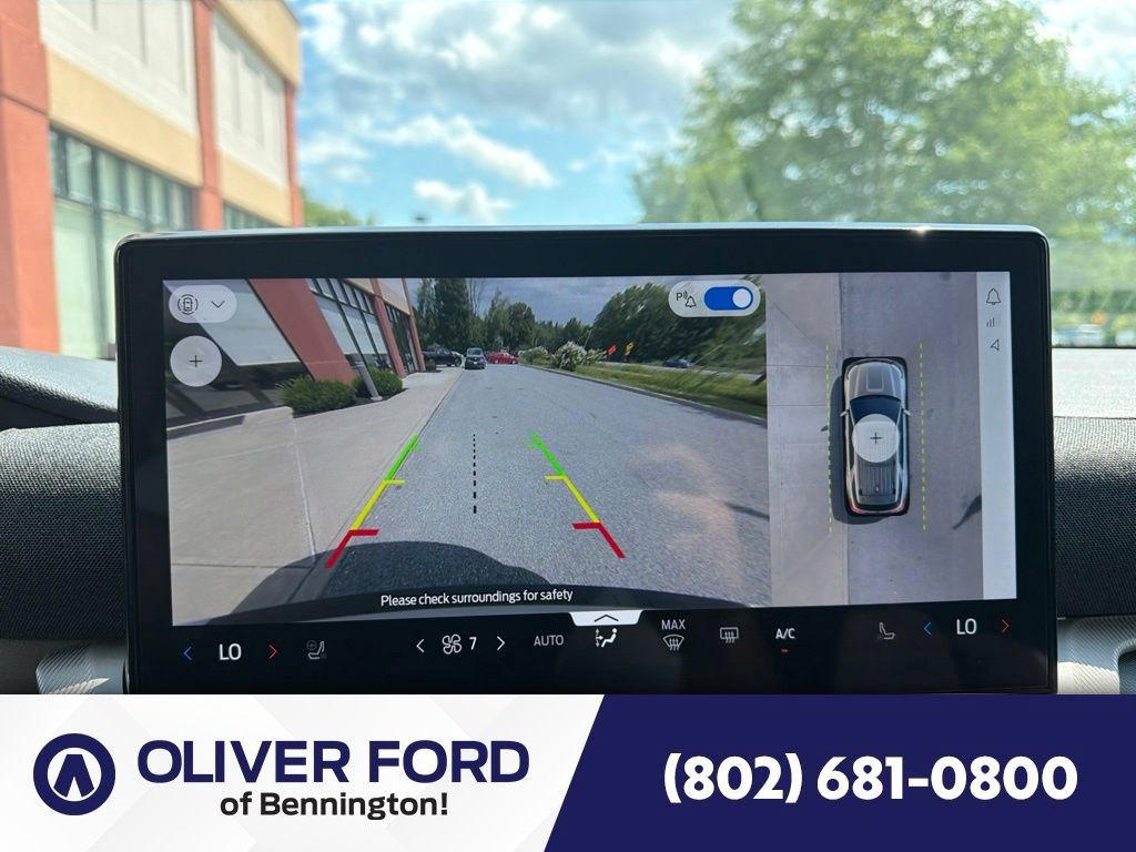 Used 2026 Ford Explorer ST-Line w/ ST-Line Street Pack AWD/4WD image 53
