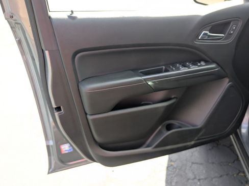 Used 2020 GMC Canyon All Terrain AWD/4WD image 13