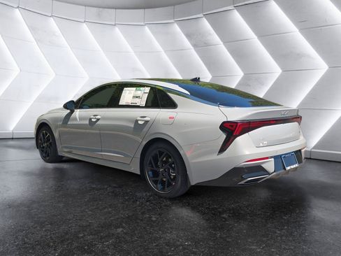 New 2026 Kia K5 GT-Line image 3