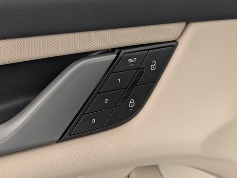 New 2026 Porsche Taycan AWD/4WD image 26