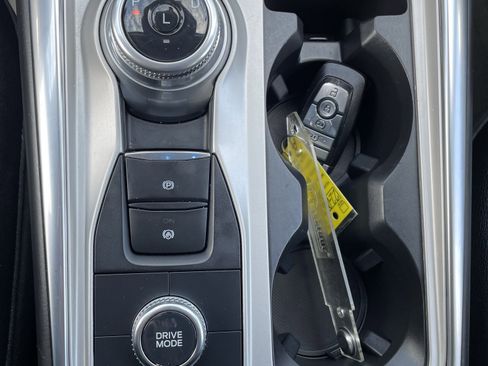 Used 2022 Ford Explorer Limited w/ Hybrid Equipment Group 310A image 17