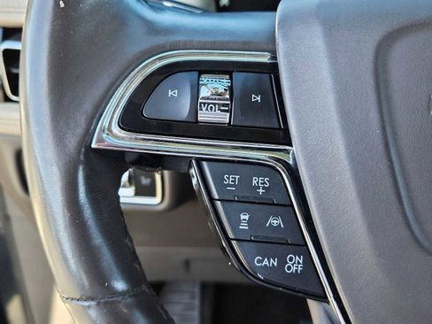 Used 2022 Lincoln Nautilus Reserve w/ Equipment Group 201A image 23