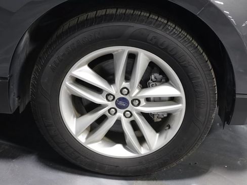 Used 2016 Ford Edge SEL AWD/4WD image 39