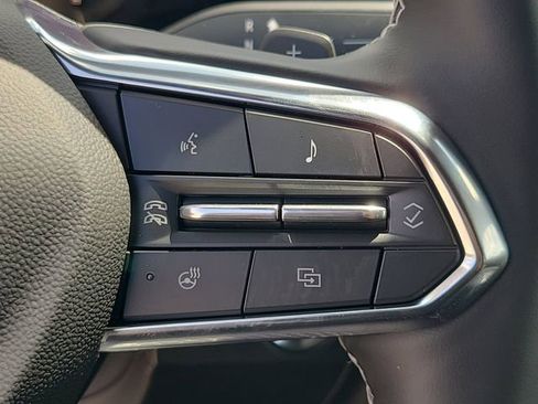 New 2026 Chevrolet Traverse LT image 27