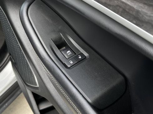 Used 2021 Jeep Grand Cherokee L Limited image 19