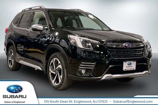Used 2024 Subaru Forester Touring AWD/4WD image 1