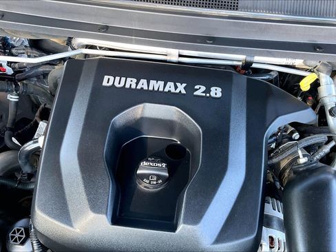 Used 2022 GMC Canyon AT4 w/ Driver Alert Package image 32