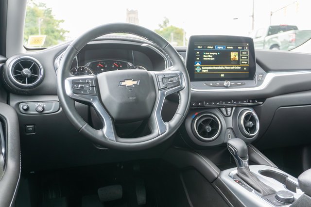 Used 2024 Chevrolet Blazer LT w/ Midnight/Sport Edition AWD/4WD image 14