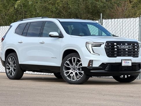 New 2026 GMC Acadia Denali Ultimate image 2