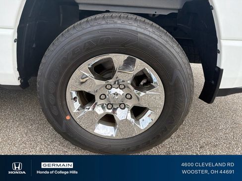 Used 2023 RAM 1500 Big Horn AWD/4WD image 5