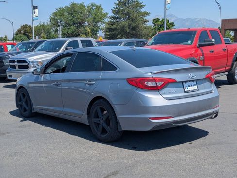 Used 2015 Hyundai Sonata SE w/ Option Group 09 FWD image 7