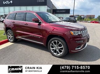 Used 2019 Jeep Grand Cherokee Summit w/ Platinum Series Group AWD/4WD video 1