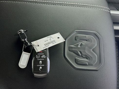 New 2026 RAM 1500 Laramie w/ Laramie Preferred Package image 20