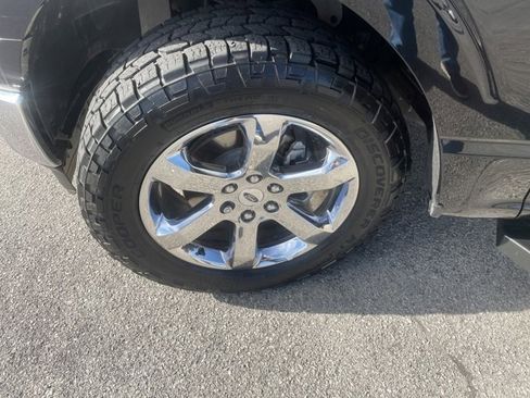 Used 2022 Ford F150 Lariat image 18