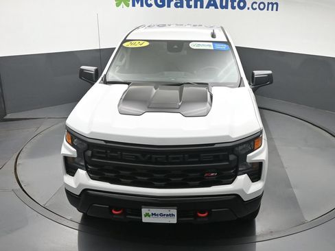 Used 2024 Chevrolet Silverado 1500 Custom Trail Boss AWD/4WD image 27