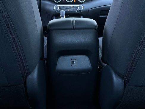 Used 2025 Nissan Sentra SV image 12