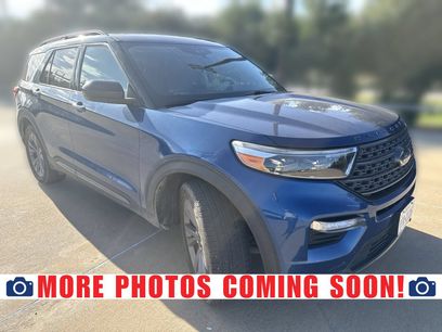 Used 2022 Ford Explorer XLT w/ Equipment Group 202A