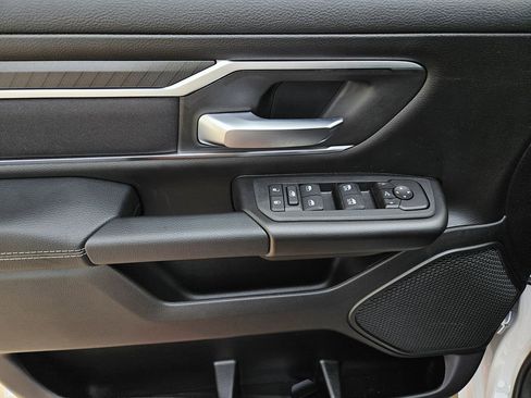 New 2026 RAM 1500 4x4 Crew Cab image 15