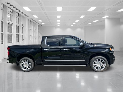 New 2025 Chevrolet Silverado 1500 High Country image 5