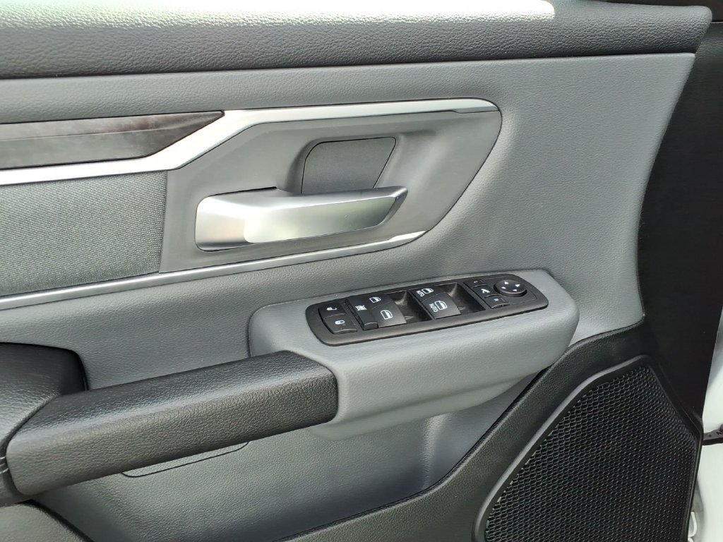 Certified 2023 RAM 1500 Big Horn AWD/4WD image 4
