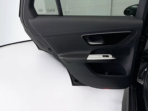 Certified 2026 Mercedes-Benz GLC 300 4MATIC image 24