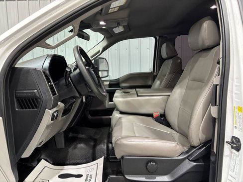 Used 2020 Ford F250 XL w/ Power Equipment Group AWD/4WD image 11